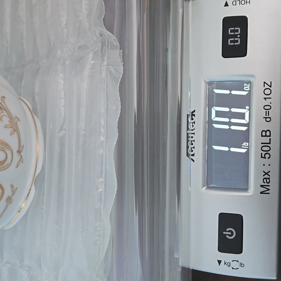 LEFTON White & Gold 50th Anniversary Musical Teapot w/Lid Hand Painted - Picture 16 of 16